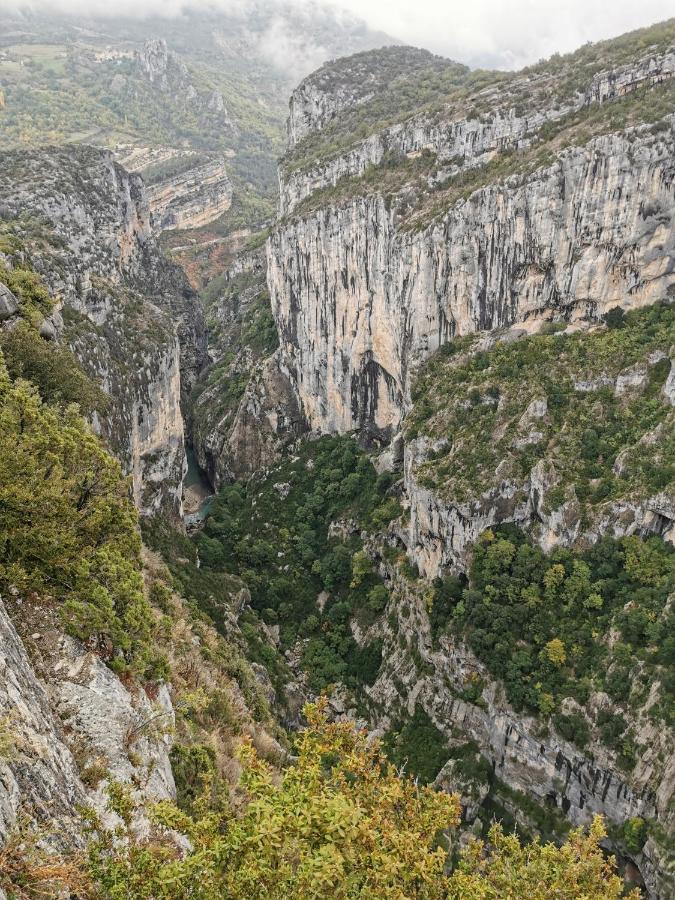 La Peyregoune, Logement En Pleine Nature Et Table D'Hotes Blieux Dış mekan fotoğraf